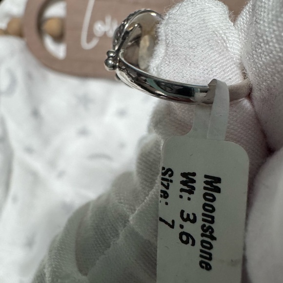 Moonstone - Picture 5 of 5